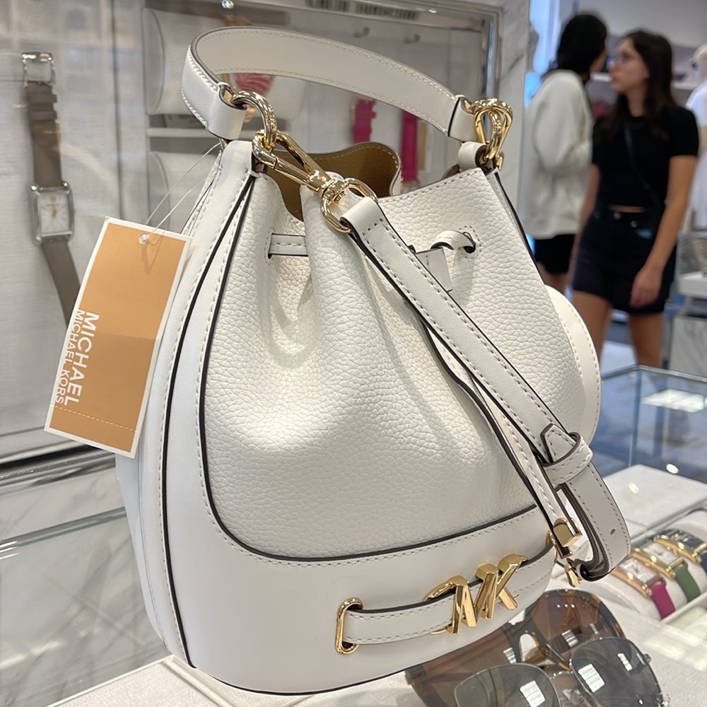 MICHAEL KORS 
Reed Medium Pebbled Leather Bucket Bag Satchel Crossbody Handbag - Picture 4 of 16